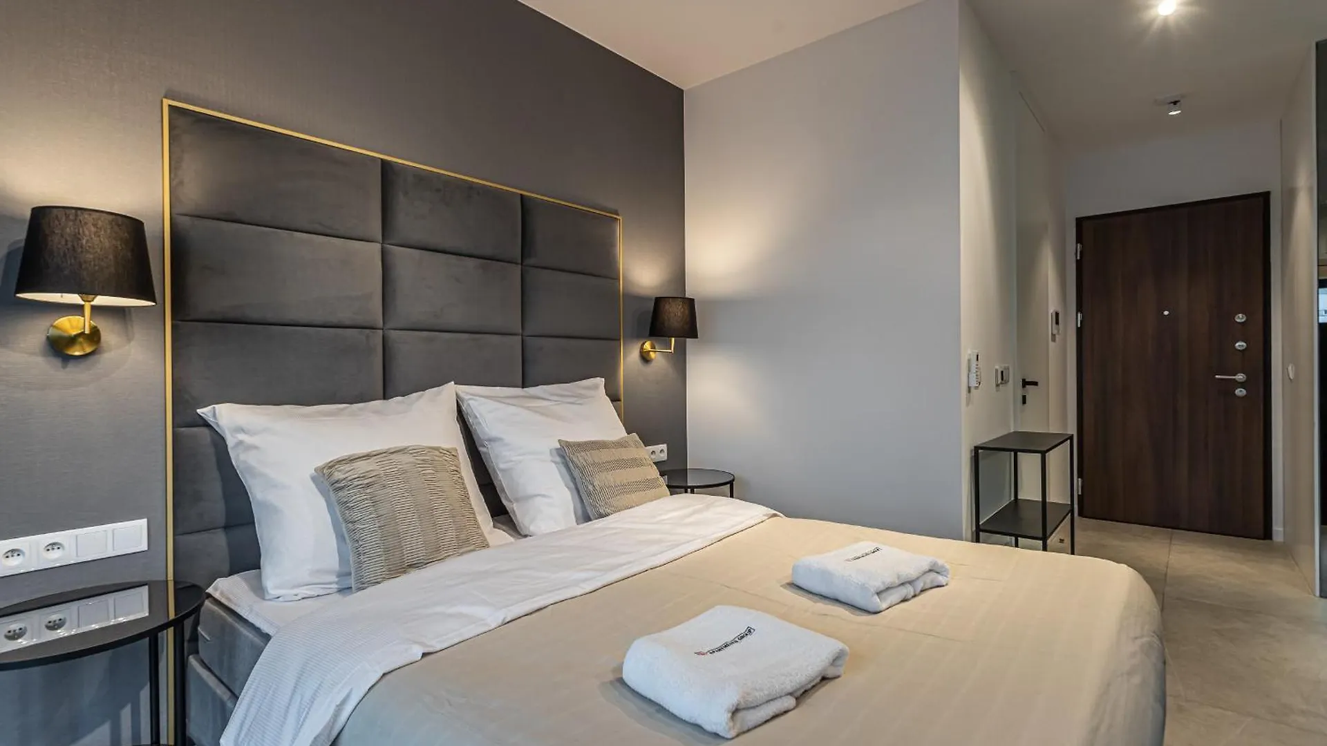 P&O Apartments Mennica Residence IX Varsavia